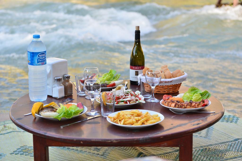 Gorge Club Hotel Saklikent Buitenkant foto