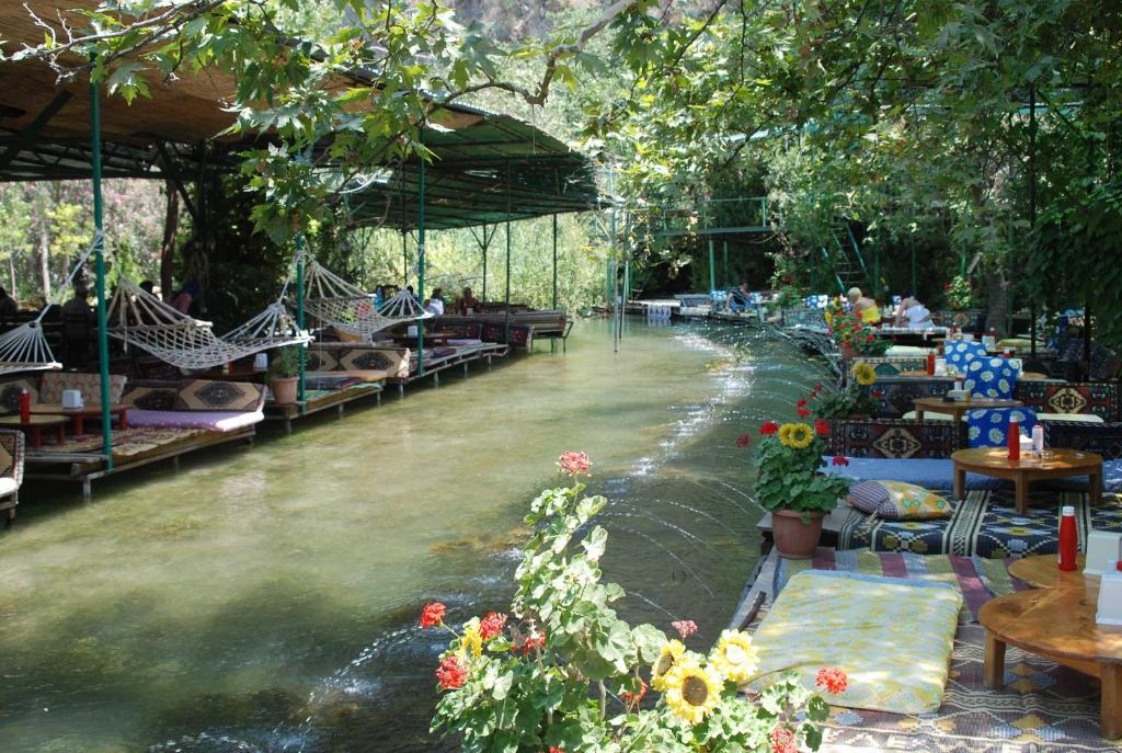 Gorge Club Hotel Saklikent Buitenkant foto